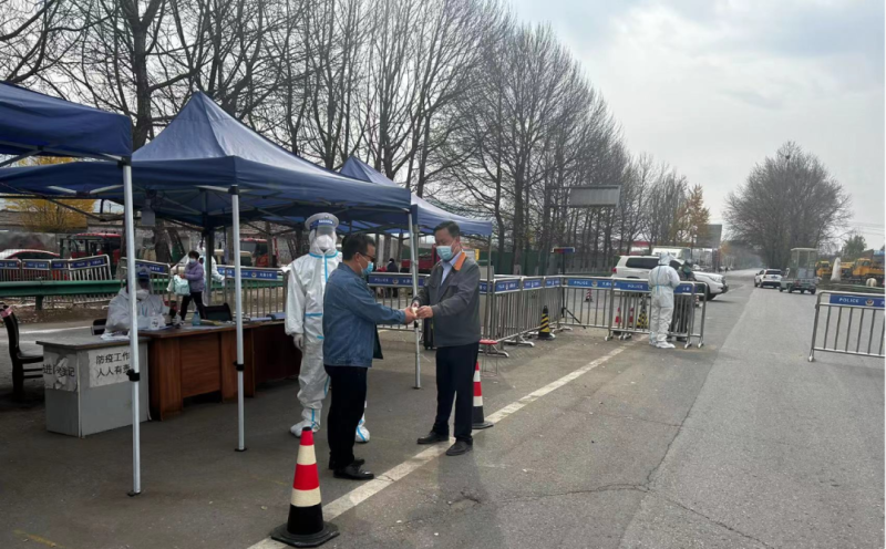 情系職工暖人心 送藥上門顯真情 &mdash;&mdash;集團(tuán)工會(huì)為工投公司職工緊急采購應(yīng)急藥物