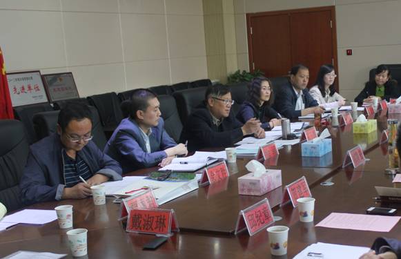 協(xié)調(diào)對接，有序推進保稅物流中心項目建設(shè)