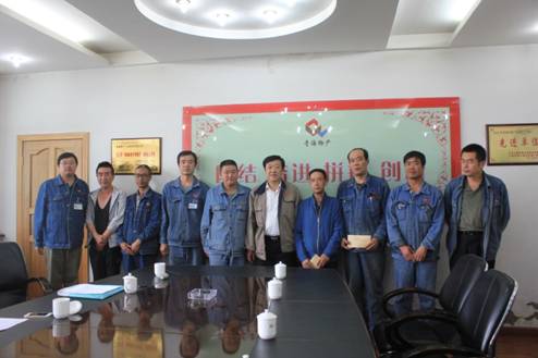 青海物產(chǎn)集團黨委開展慶祝建黨95周年，走訪慰問